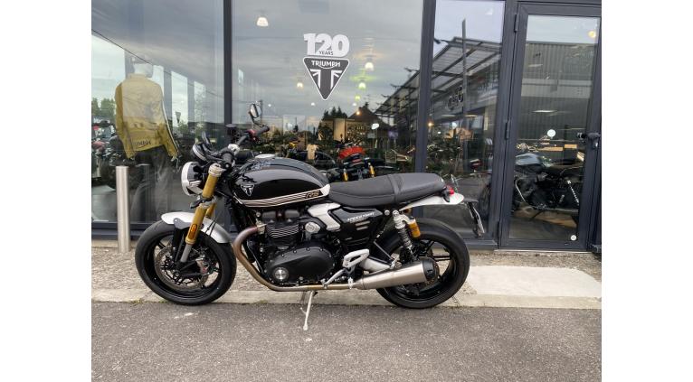TRIUMPH SPEED TWIN 1200