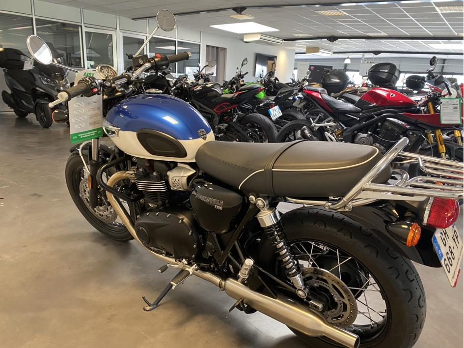 TRIUMPH Bonneville T100