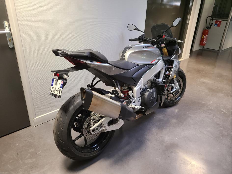 APRILIA TUONO 1100 V4
