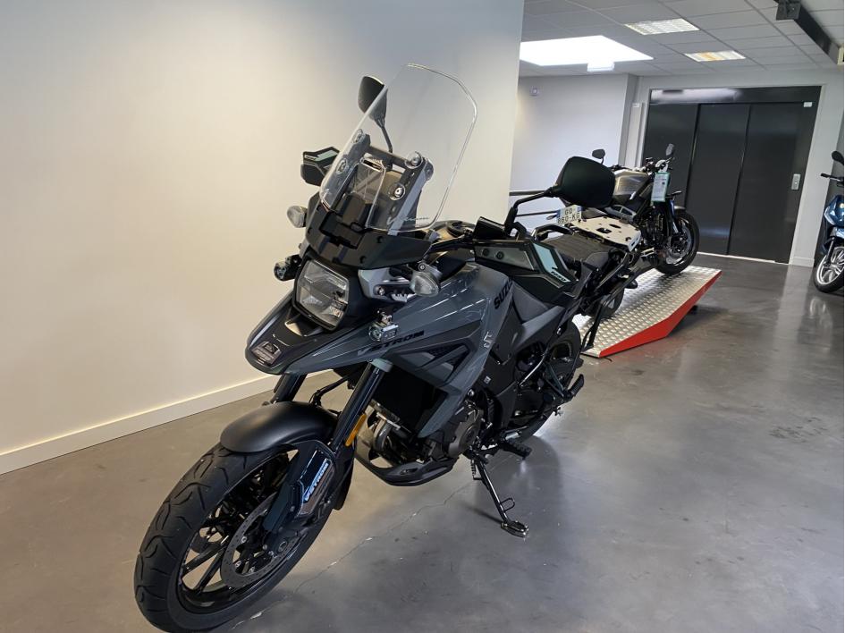 SUZUKI DL V-STROM 1050