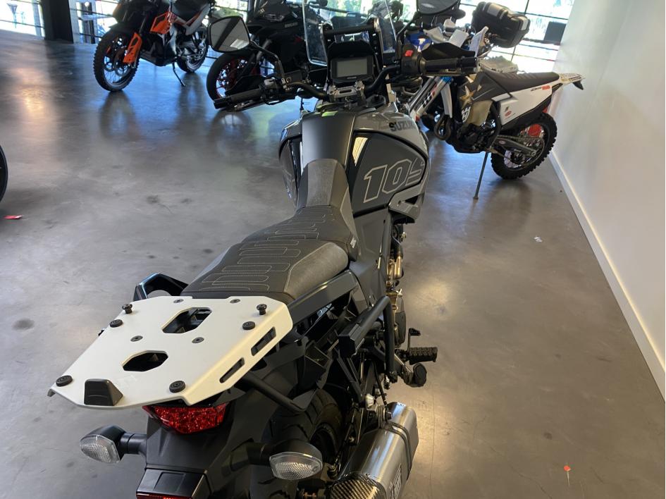 SUZUKI DL V-STROM 1050