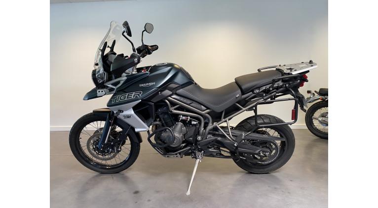 TRIUMPH TIGER 800 XCA