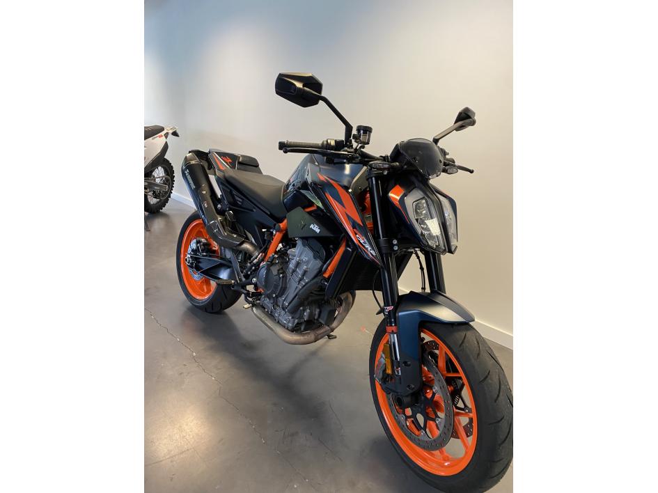 KTM 890 DUKE R