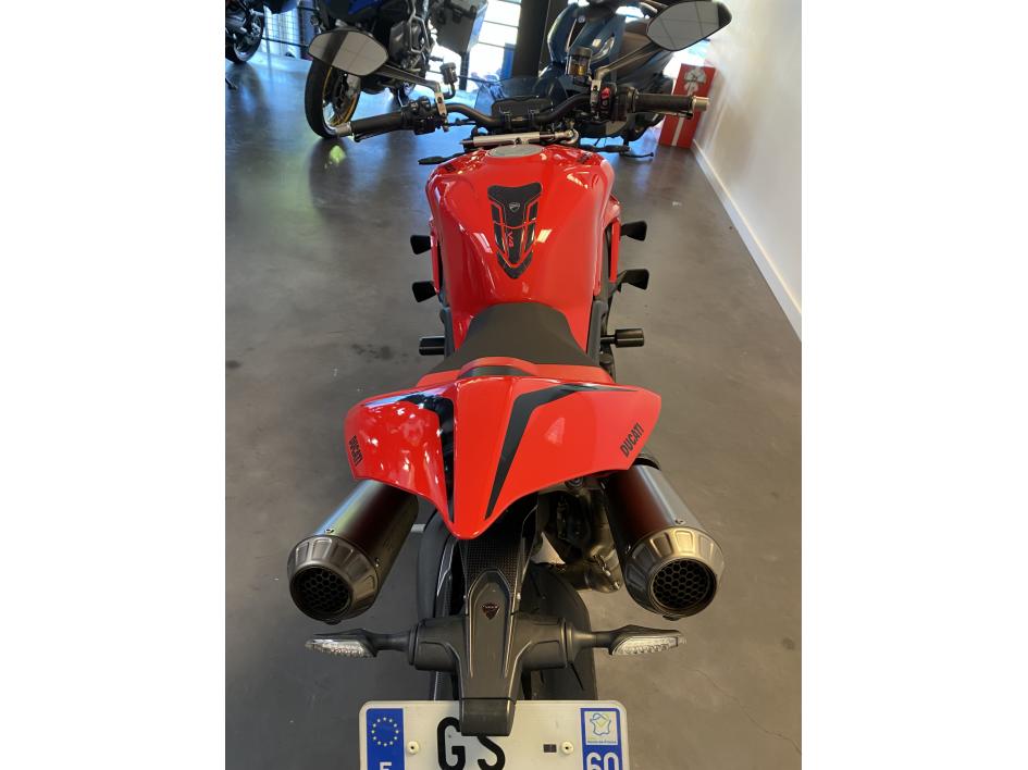 DUCATI STREETFIGHTER V4S